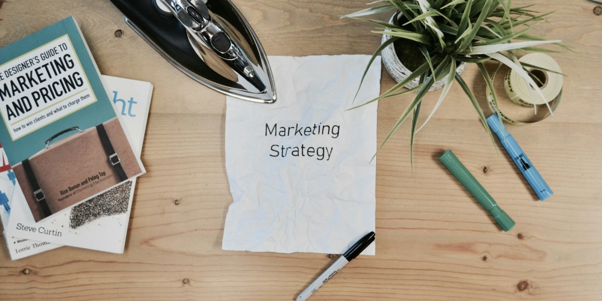 Title: Digital Marketing Course Lahore: What Makes It Different from Online Free Tutorials?