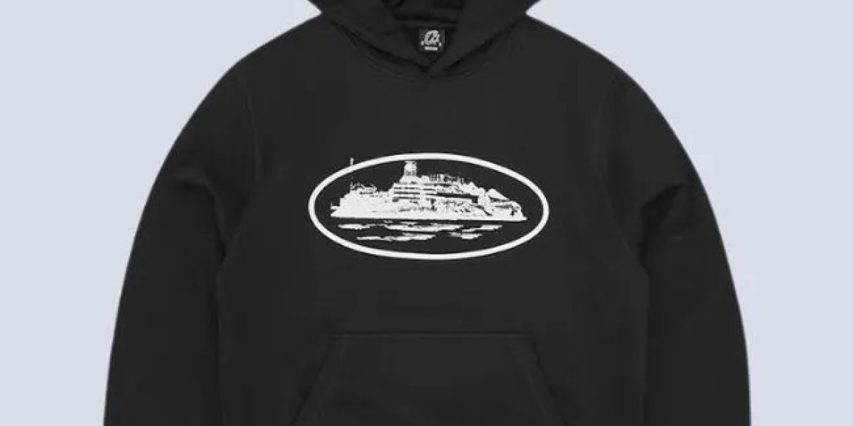 The Corteiz Hoodie: The Ultimate Symbol of Modern Streetwear Culture
