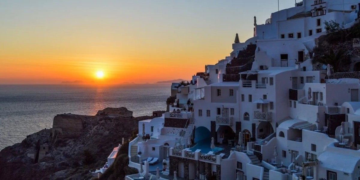 How Does The YU Travel Blog Connect With Its Readers?