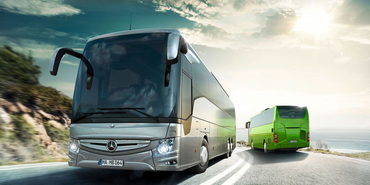 Party Bus Hire vs. Minibus Hire: Which Is Right for You?