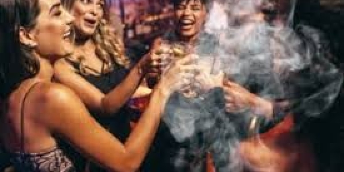 A Deep Dive into Raz Vape Flavors: From Blue Razz Ice to Night Crawler