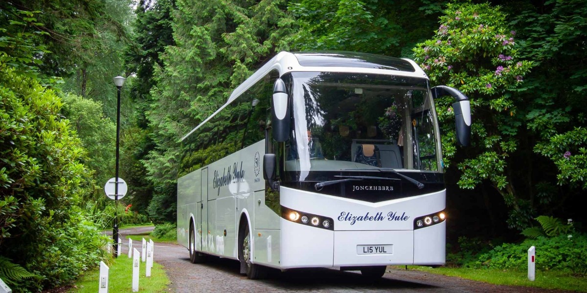 Looking for Coach Hire Near Me? Discover 70 Seater Coach Hire Options for Big Groups!