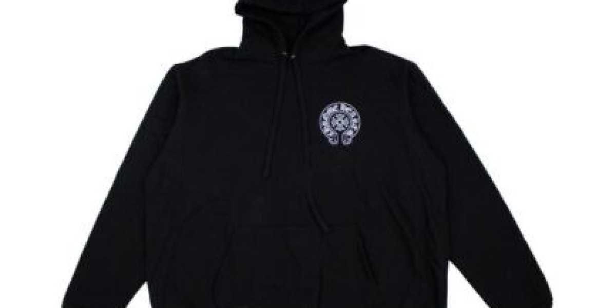 Street Elegance: The Timeless Vibe of Fashion Hoodies