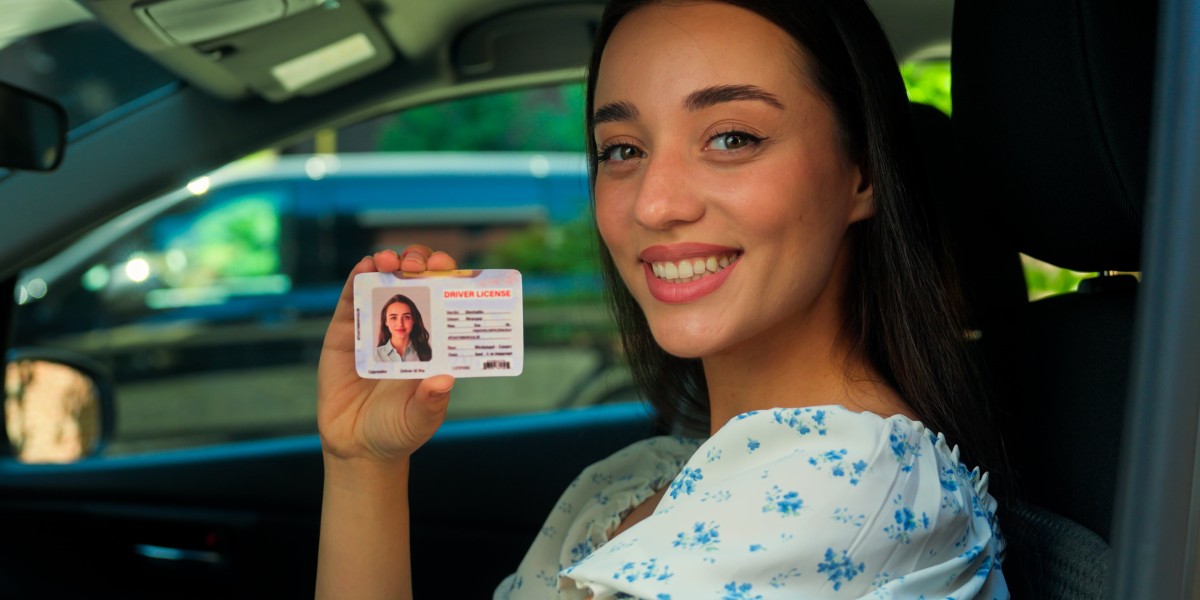"The License-Online Awards: The Most Stunning, Funniest, And Strangest Things We've Ever Seen