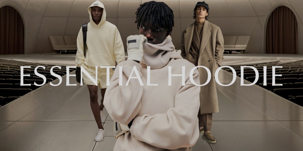 Essential Hoodies for a Relaxed and Comfortable Style