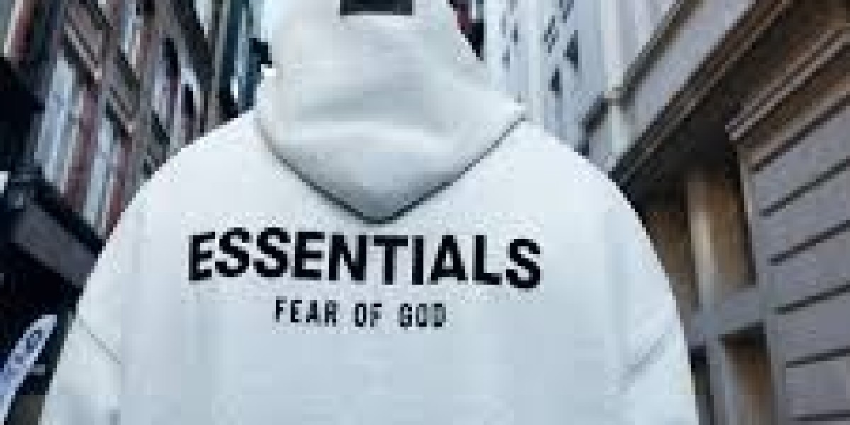 Essential Streetwear Clothing Guide: Styling the Broken Planet Hoodie for Casual Looks