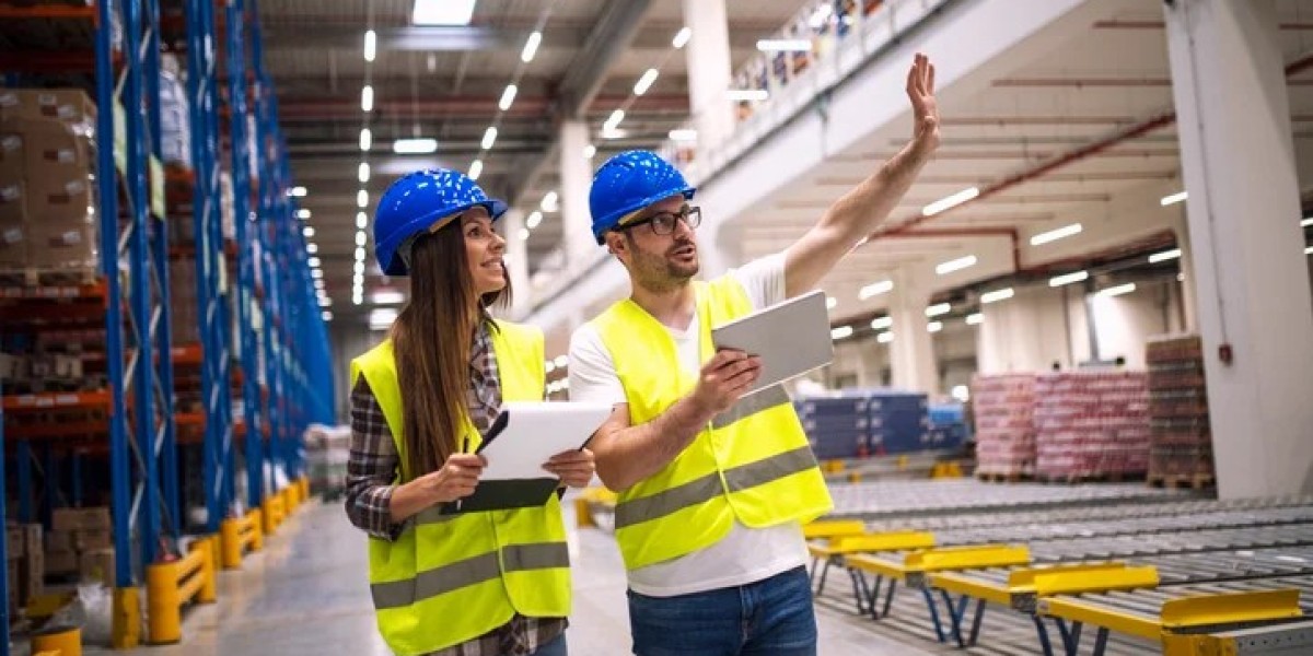Why Hard Hat Use Is Non-Negotiable on Construction Sites