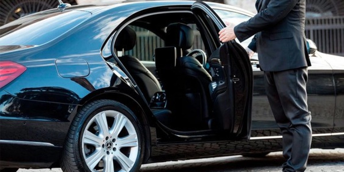 Family-Friendly Newark Airport limo service for Comfortable Rides