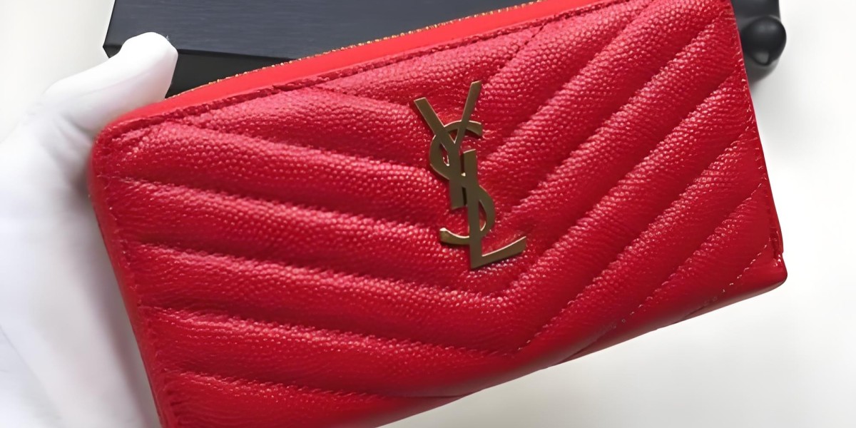 YSL 包包官網精選｜短夾、長夾、三折短夾與 Monogram 小型拉鏈錢包解析