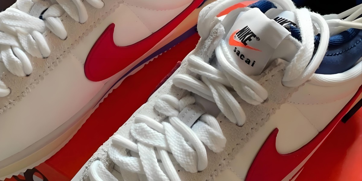 Nike sacai 聯名鞋款推薦｜Vaporwaffle 黑白配色與台灣入手指南