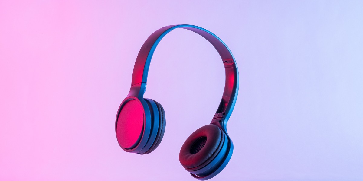 The Most Hilarious Complaints We've Heard About Shop Wireless Headphones