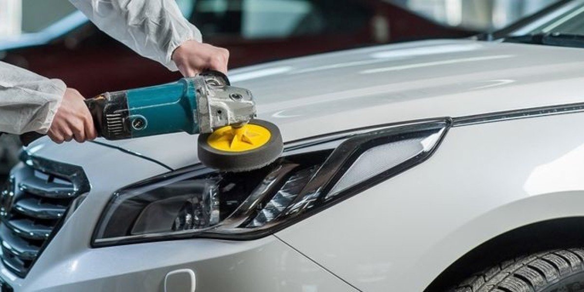 Why Your Car Still Looks Dirty After a Wash and How a Car Detailing Service Fixes It